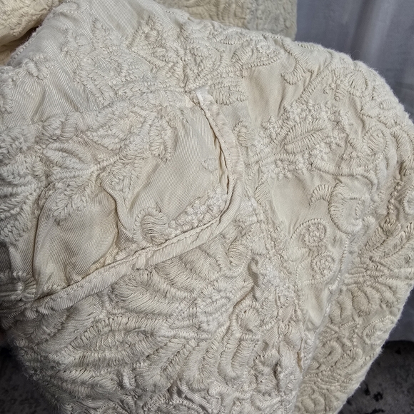 Johnny Was Cream Cargo Jogger Embossed Texture Pants - Picture 8 of 10